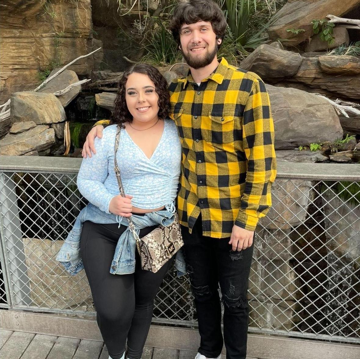 Birthday trip to the aquarium, kate is terrified of the ocean but loves to visit aquariums.