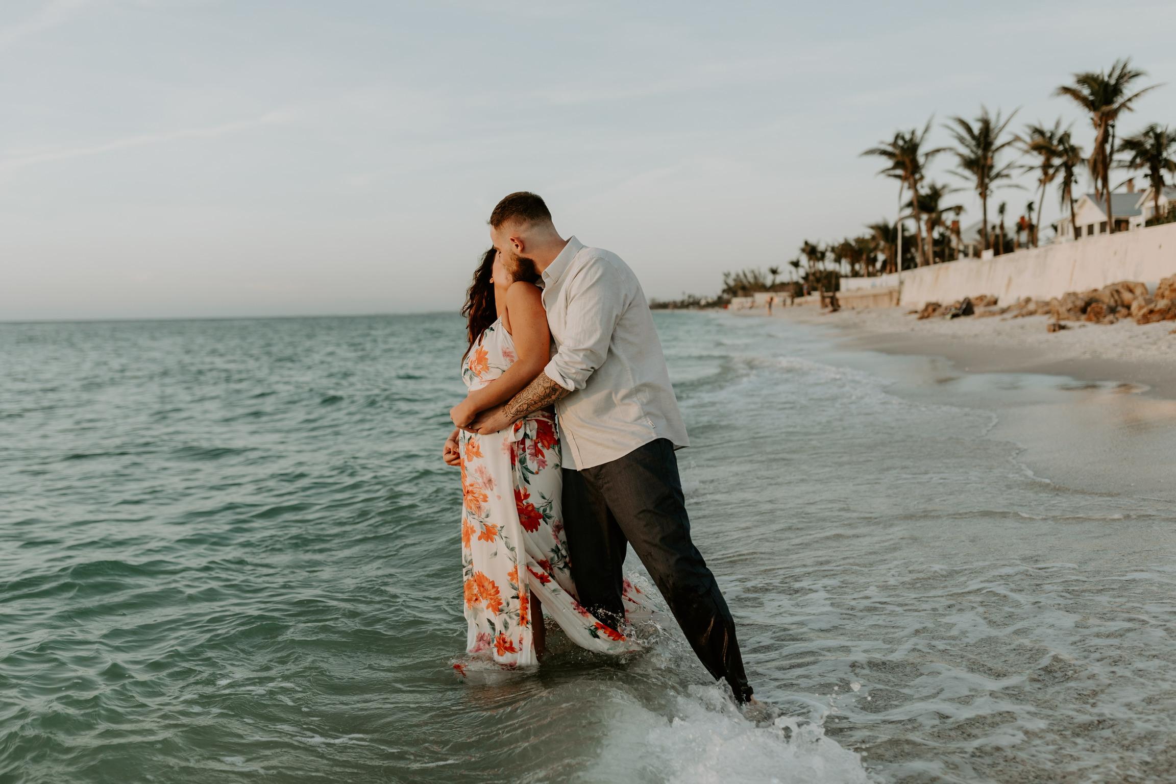 The Wedding Website of Raina Shoemaker and Nicholas Fromm