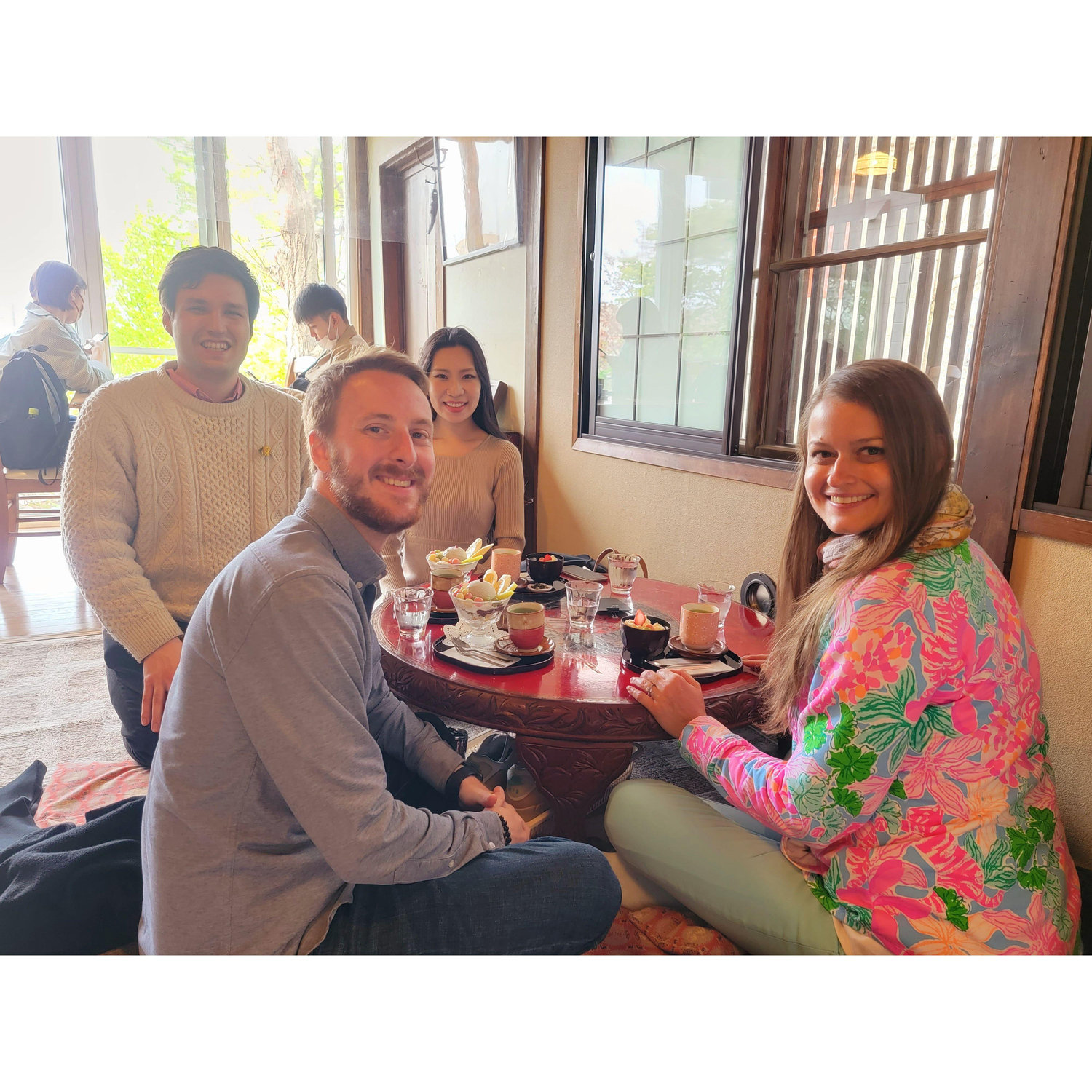 Japanese tea time and sweets time!
(Kikuizumi, Hakodate)