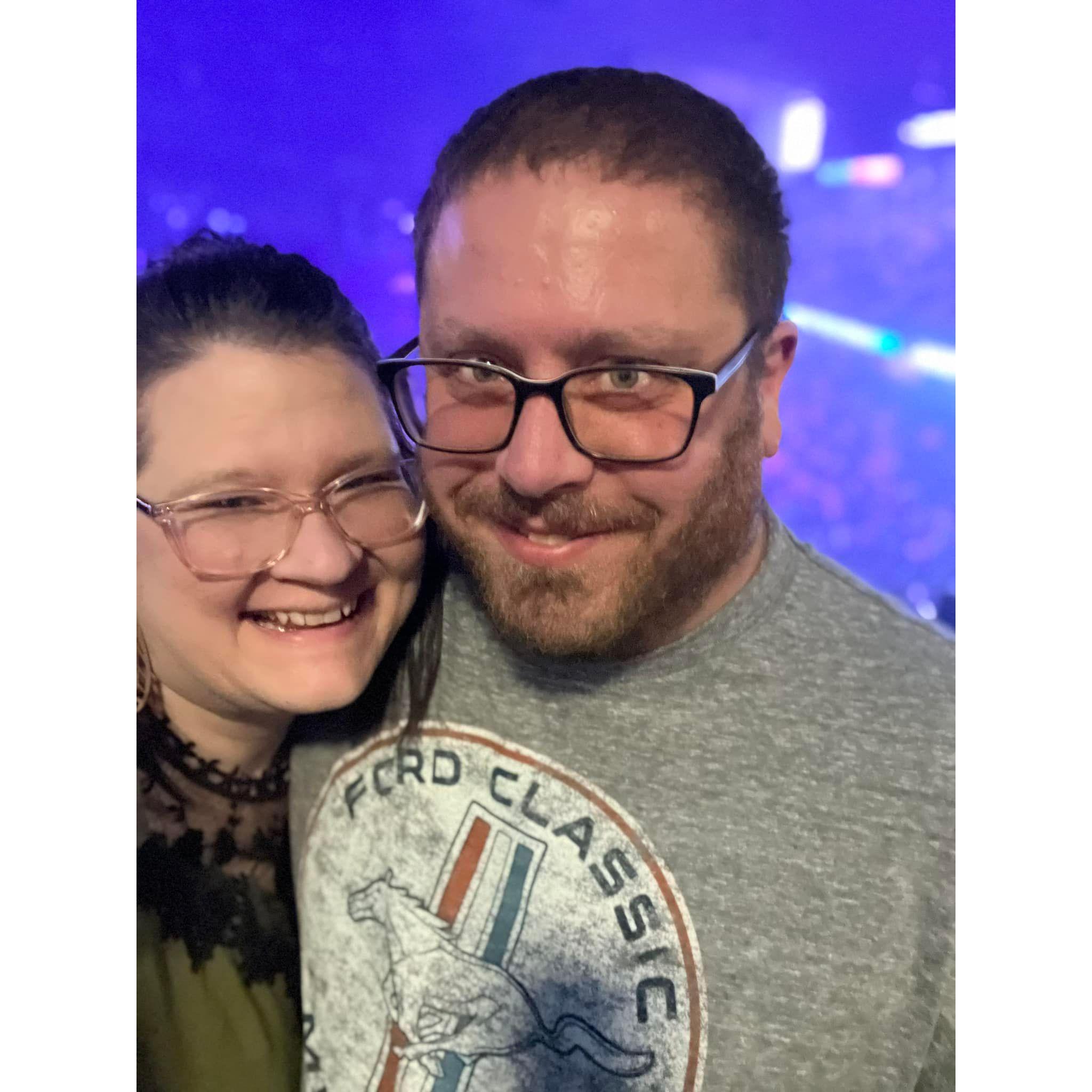 Carrie Underwood concert, Jake sucked up his hatred for Country music, because he knows she's my favorite!