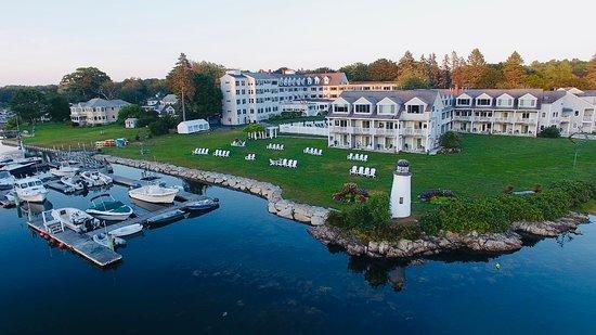 The Wedding Website of Amy Sullivan and Victor DeLeo
