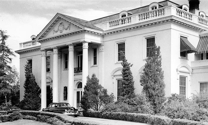 The Wedding Website of Camille Colomb and Kevin Sylvera