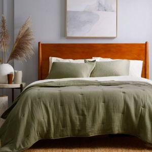 Organic Airy Gauze Dream Quilt in Olive - Queen
