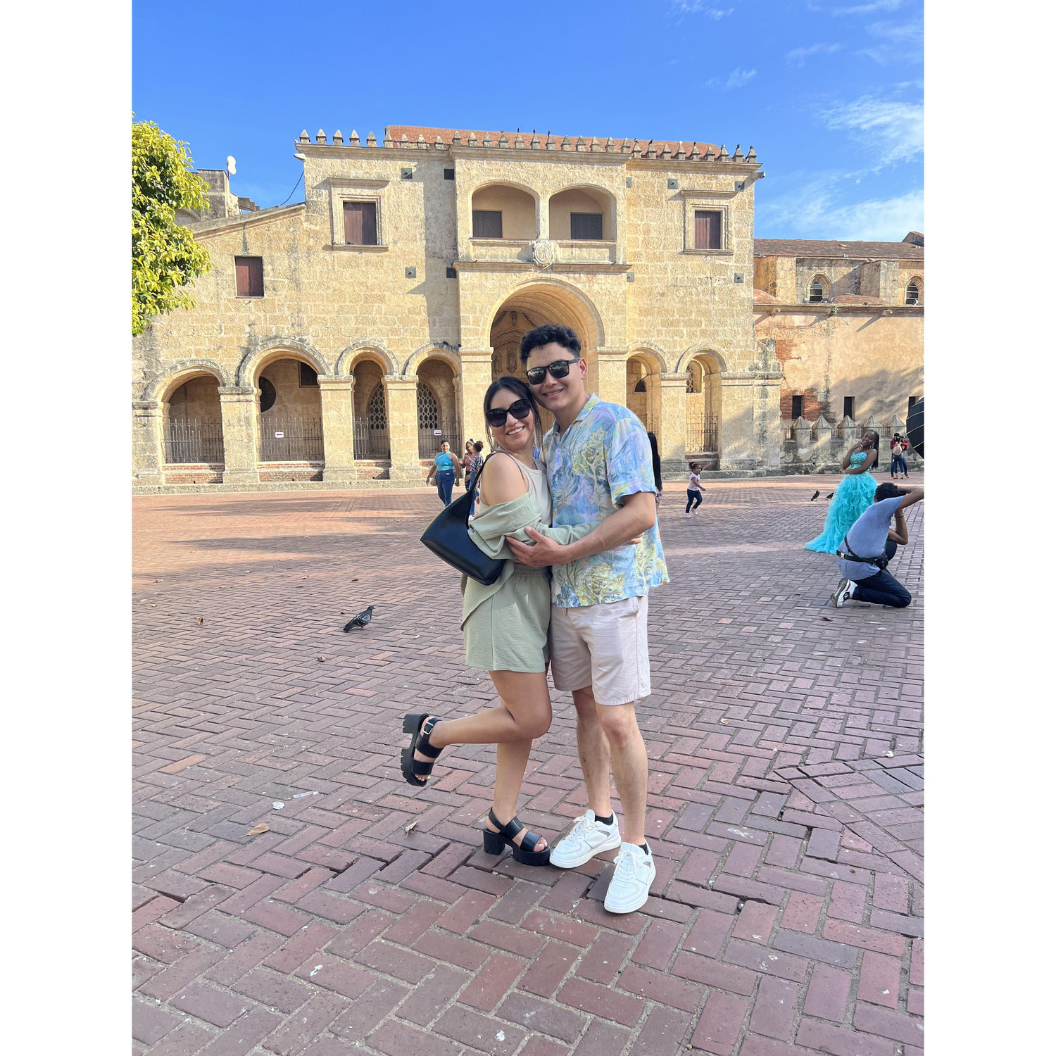 we love traveling!
