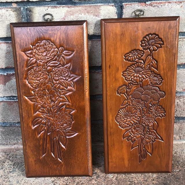 Vintage Engraved Flower Wood Wall Hanging, Floral Wall Hanging, Cottage Core Wall Decor, Farm House Floral Wall Plaques, Daisy, Rose