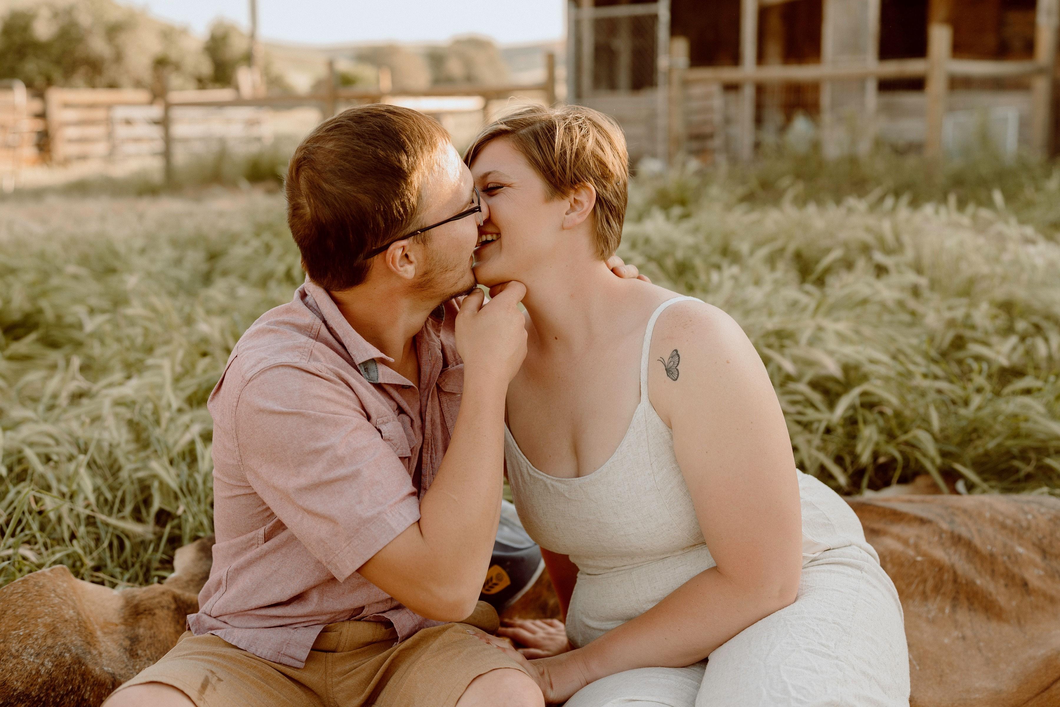 The Wedding Website of Roxanne Allenbach and Levi Hardy