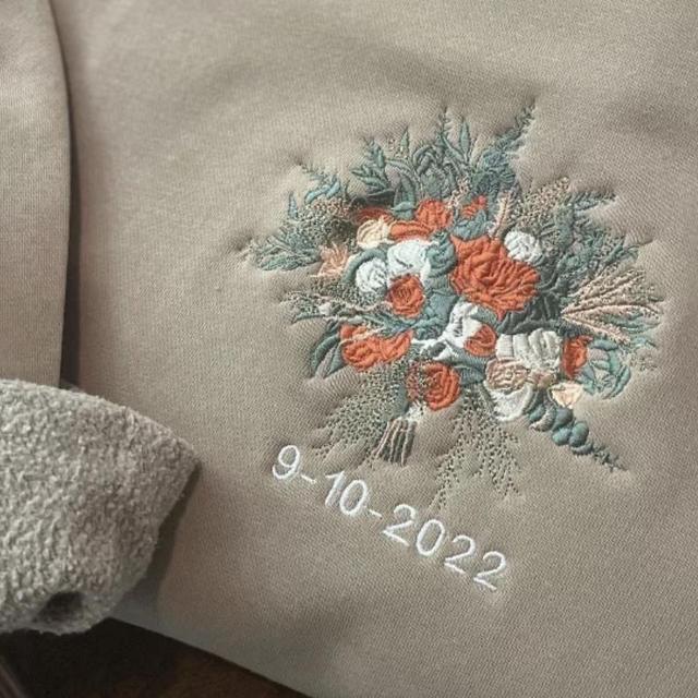 Embroidered Wedding Bouquet Sweartshirt