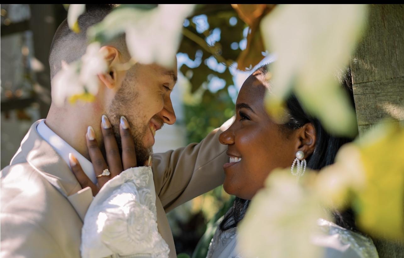 The Wedding Website of Jacelina Goncalves and Devin Moriera