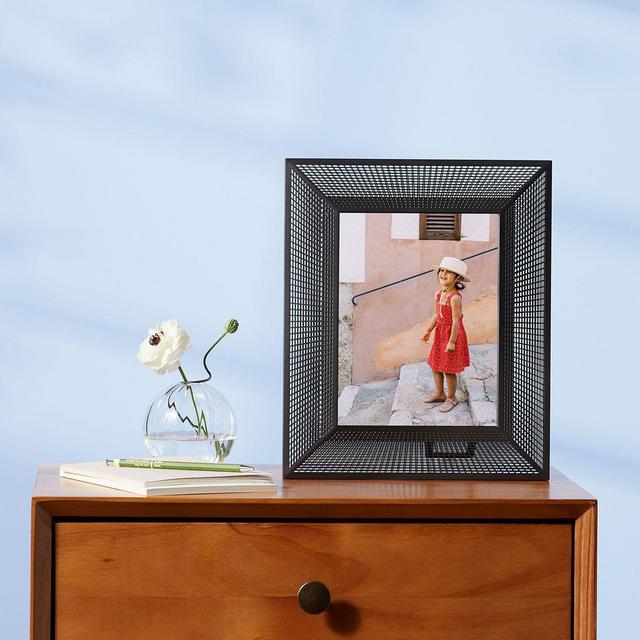 Smith Black Onyx - Smart 2k HD Digital Picture Frame | Aura