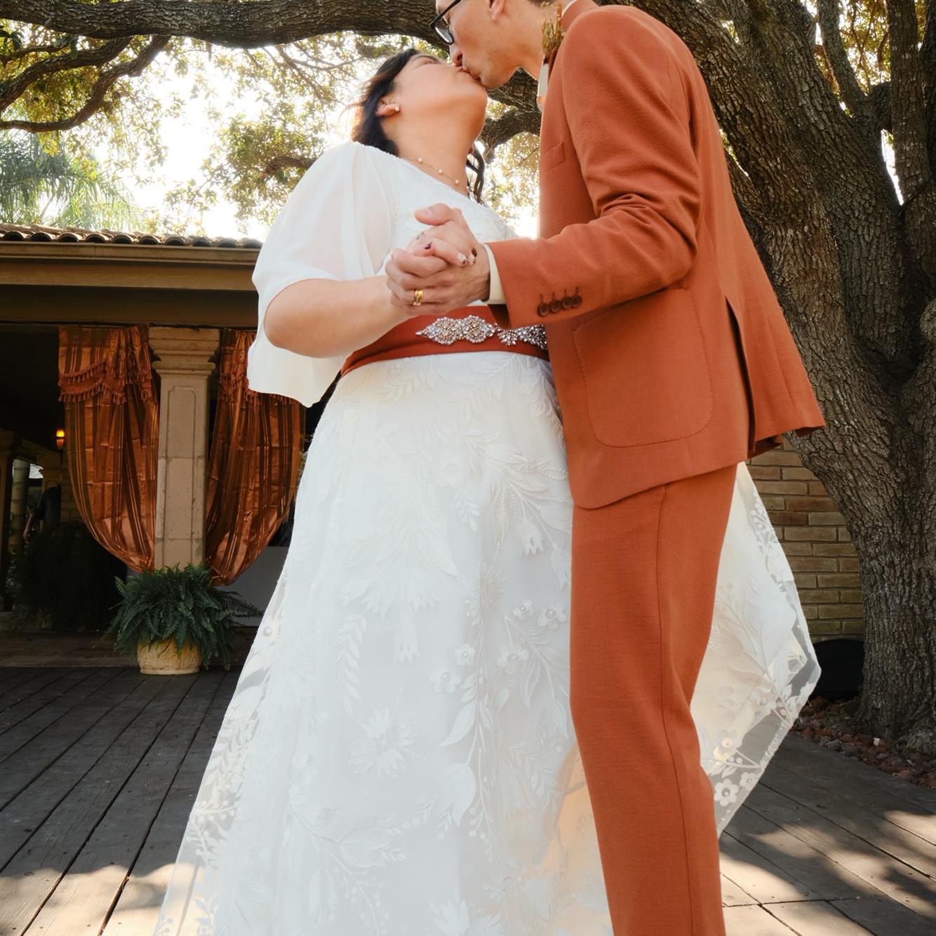 We had the most magical New Years Eve wedding day! The weather was perfect and we were surrounded by so much love.