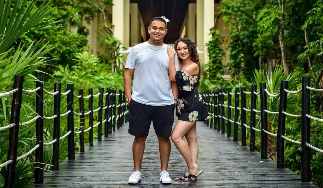 The Wedding Website of Jesus Holguin and Esperanza Lopez