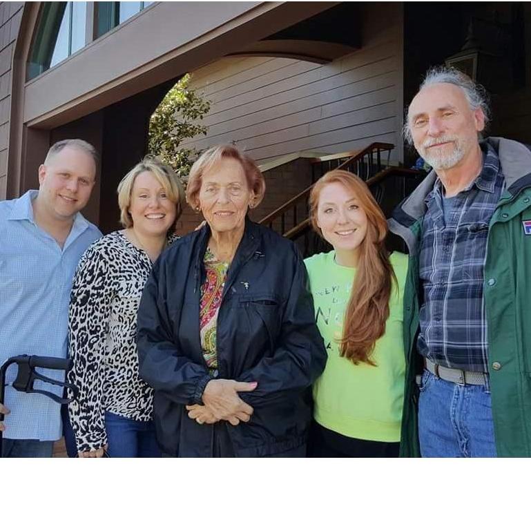 We are missing Kathy! Lexy's brother-in-law, big sis, grandma, and father.