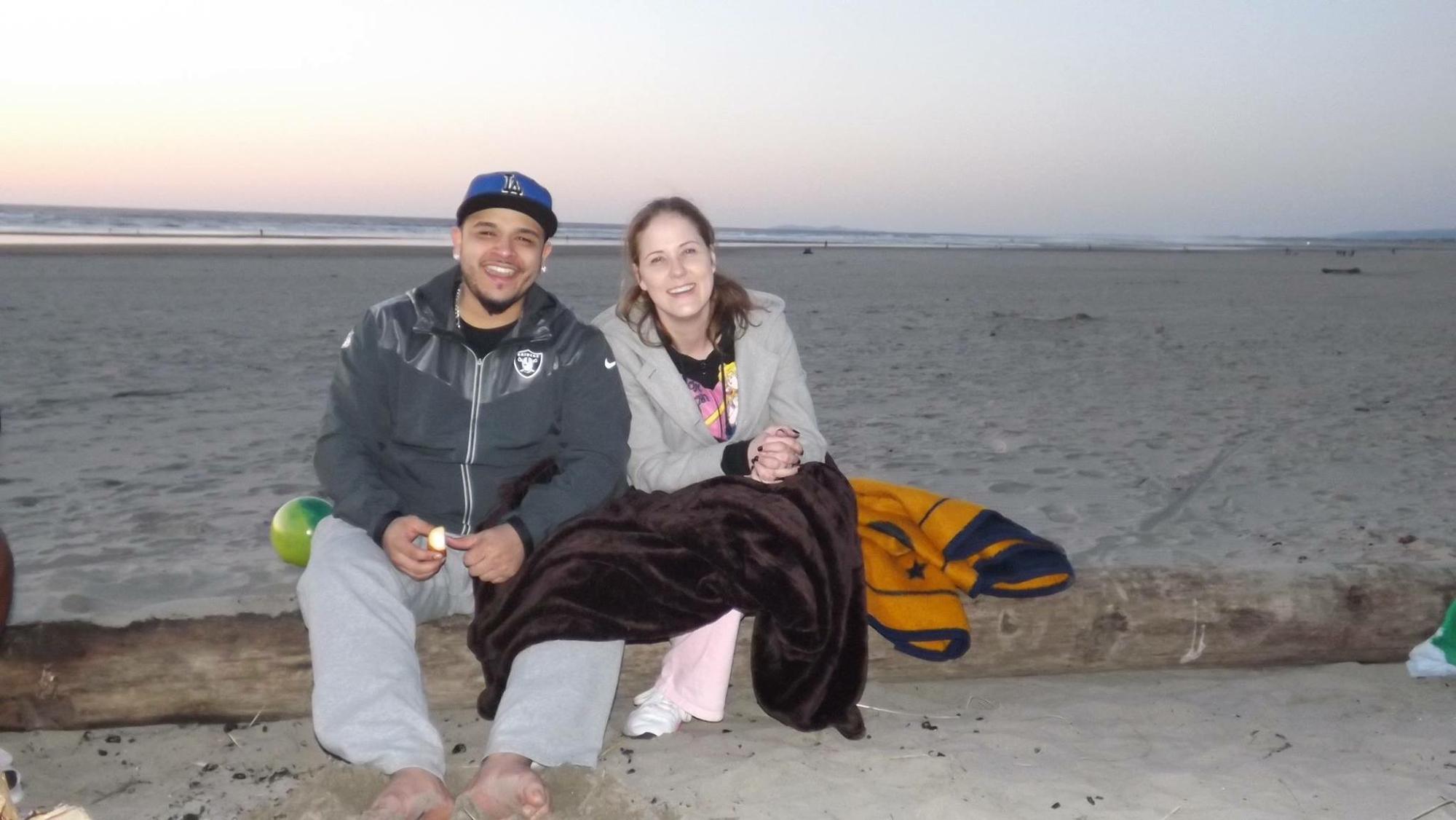 Okay. Earliest picture of us I could find. Seaside with the Red Lobster crew. This was when we were still “deciding” how serious we wanted to be. I guess we figured it out. 🤣🤷🏼‍♀️🤷🏽‍♂️