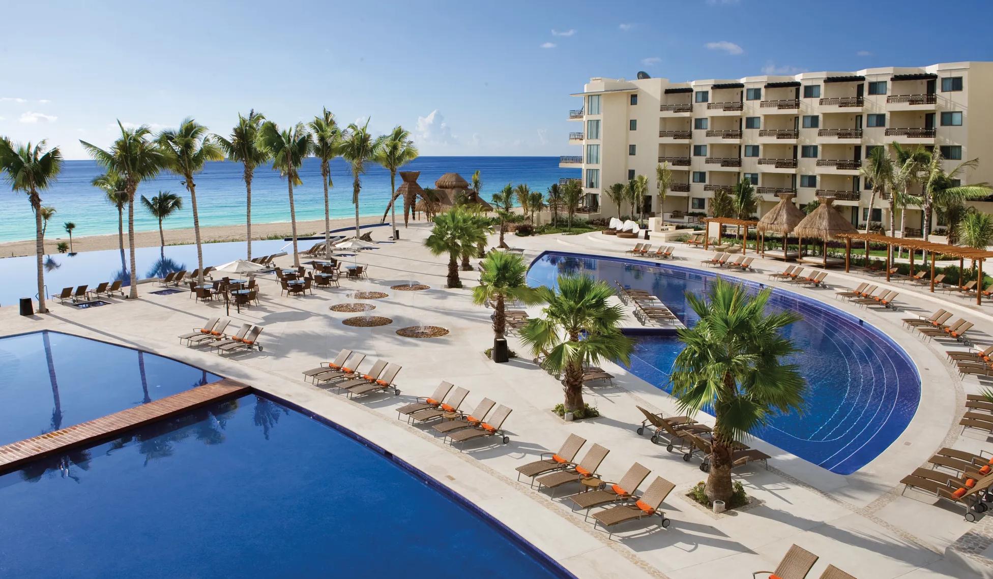 The Wedding Website of Brooke Homann and Aaron Dodge