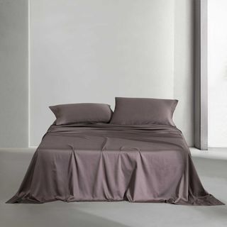 Pearl Edge 4-Piece Sheet Set