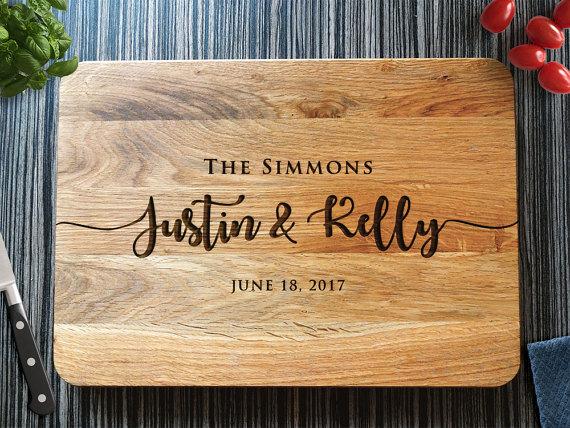 Personalized Cutting Board Wedding Gift Custom Wedding Gift Bridal Shower Gift Anniversary Gift Gift for Couple Engagment Chopping Board
