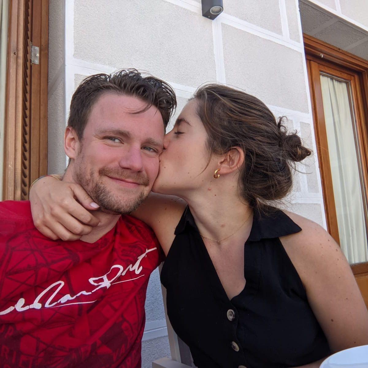 Nuestro primer reencuentro en Madrid ¡tras 5 años sin vernos!
Reunited in Madrid after 5 years without seeing each other!
