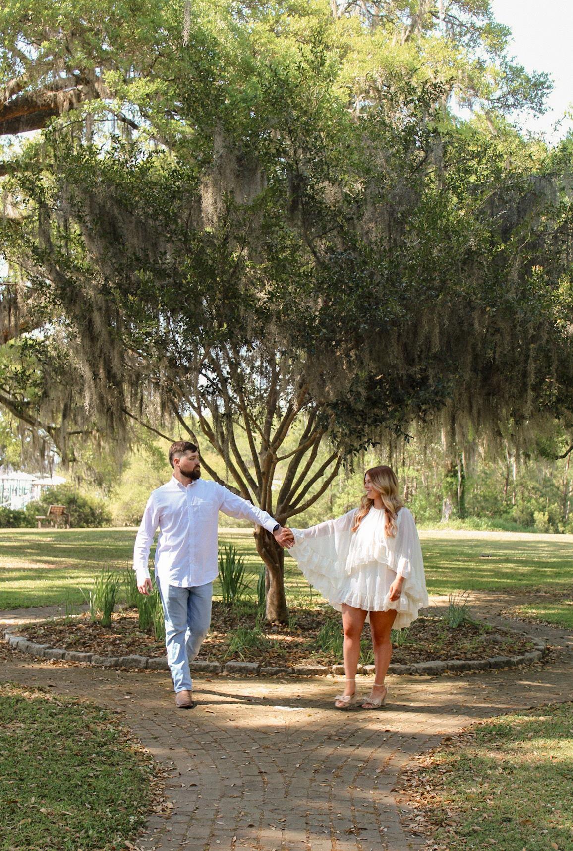 The Wedding Website of Lauren Thompson and Troy Johnson