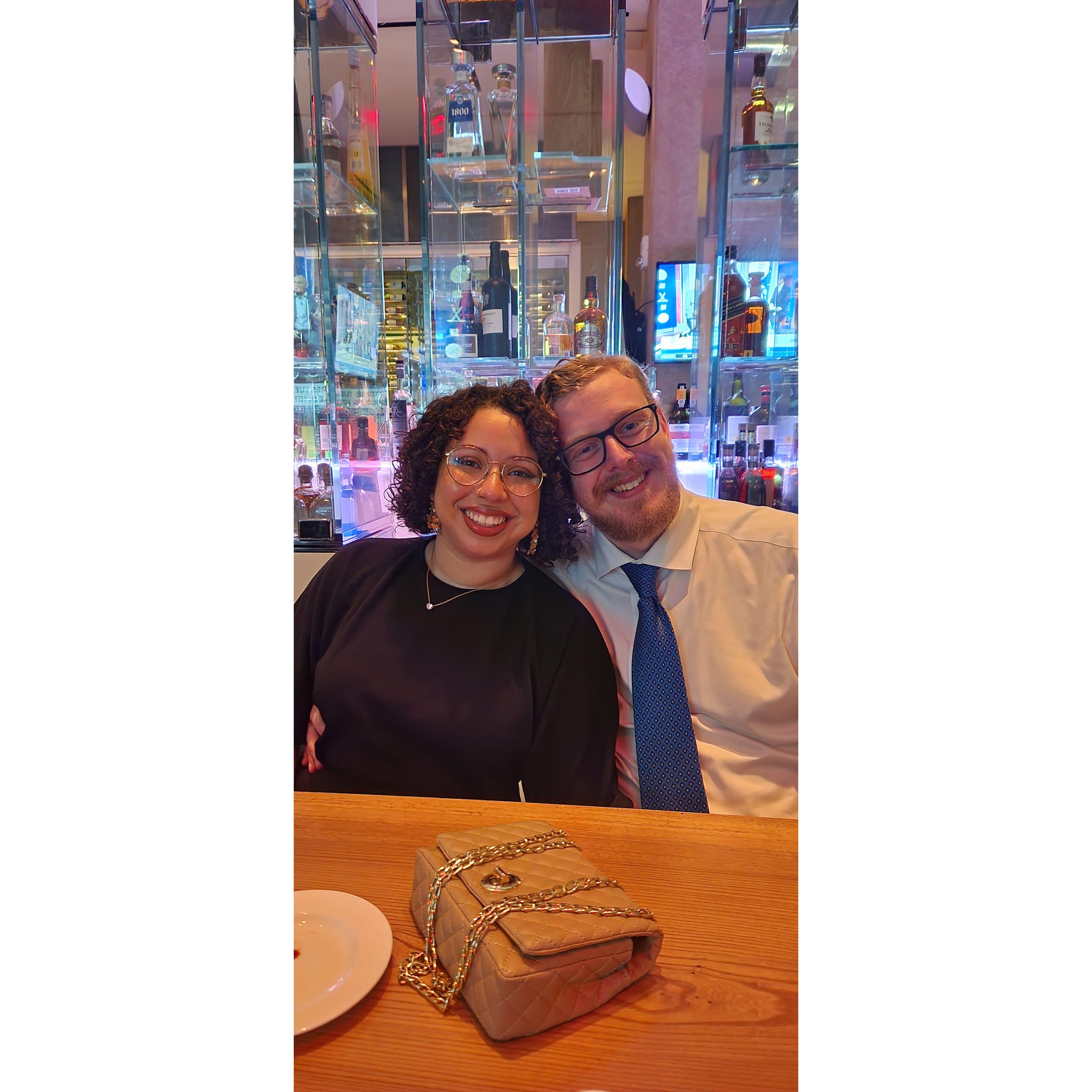 September 2022: In NYC to celebrate an achievement for Matt's dad | En Nueva York celebrando un logro del padre de Matt