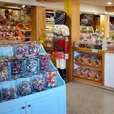 Lee's Candy Kitchen