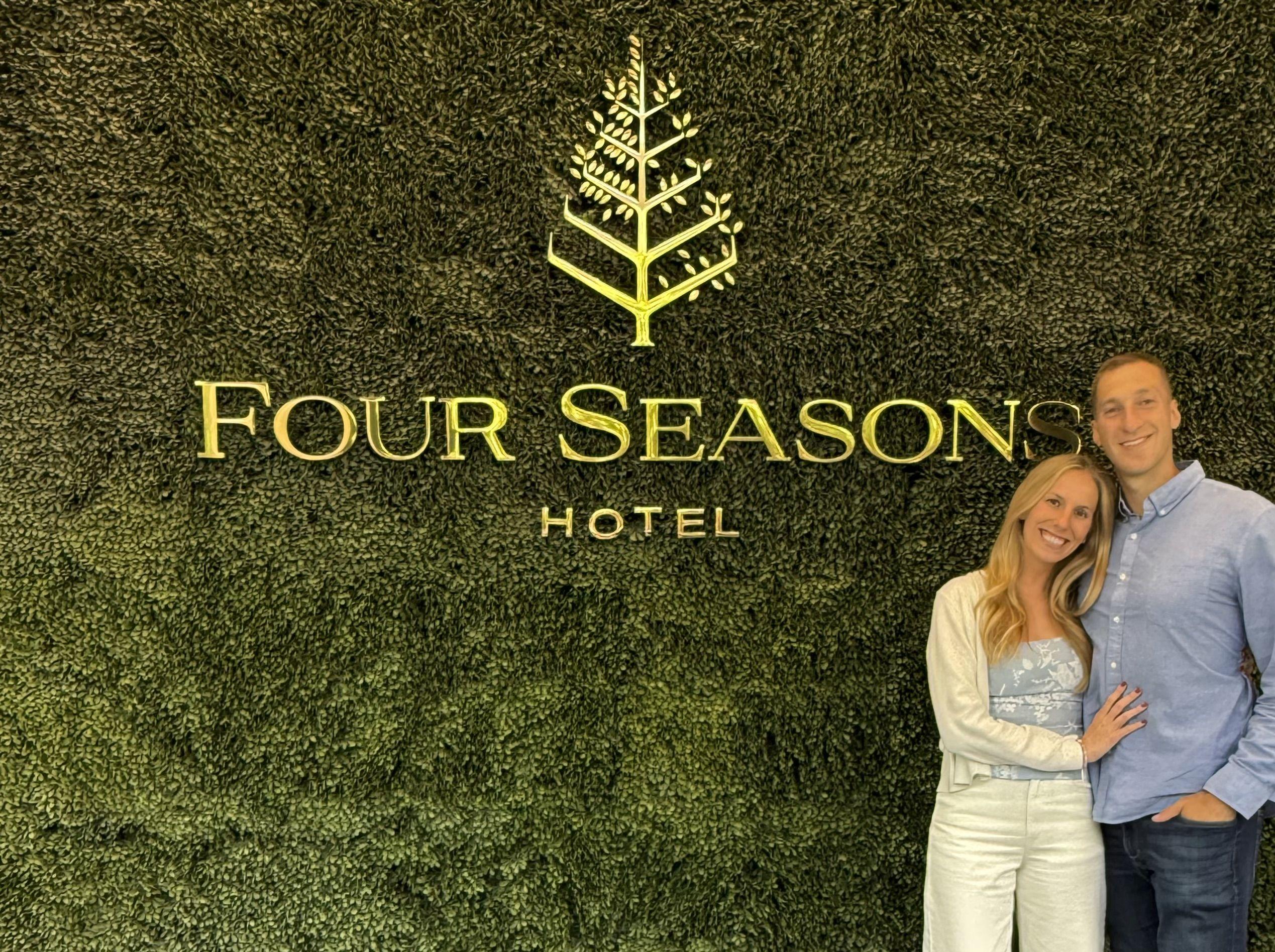 The Wedding Website of Julia Aronson and Ari Perlmutter