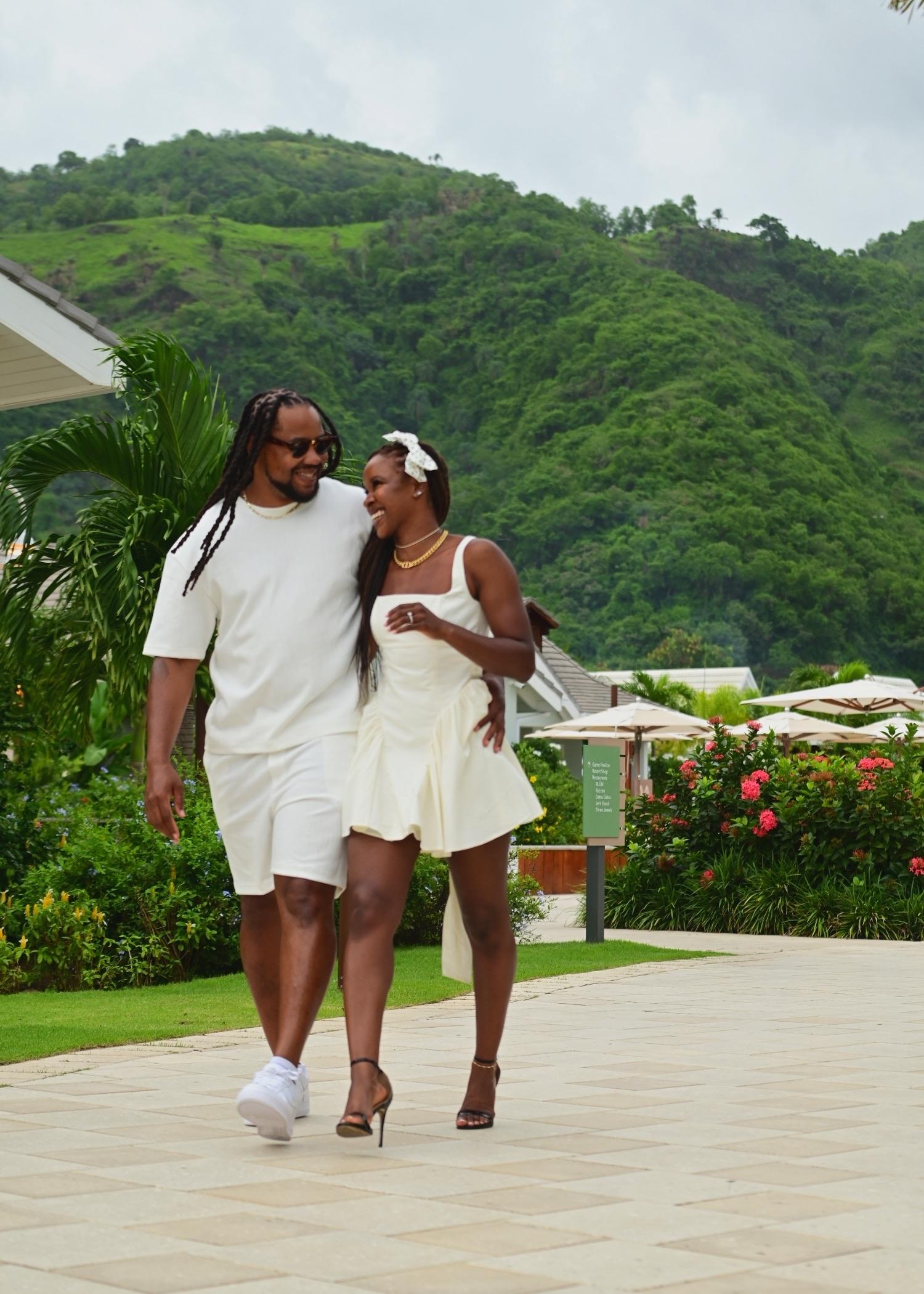 The Wedding Website of Jillian Weir-Reeves and Malachi Kimble