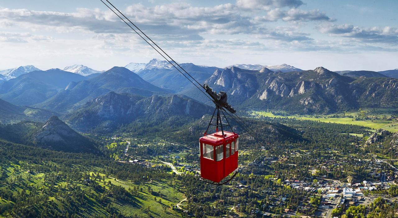 The Wedding Website of Sara Lockie and Kevin Jerz