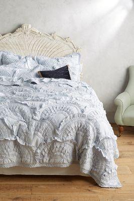Rivulets Quilt- Queen Arctic Ice