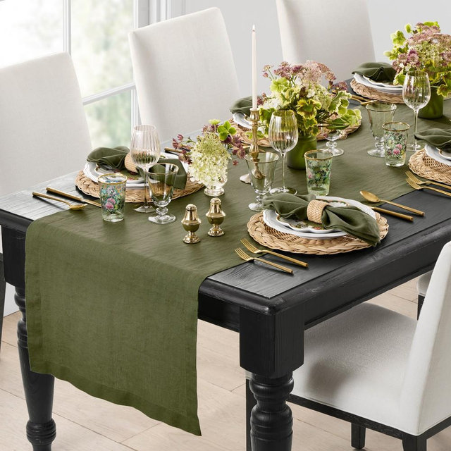Signature Linen Runner, Olive