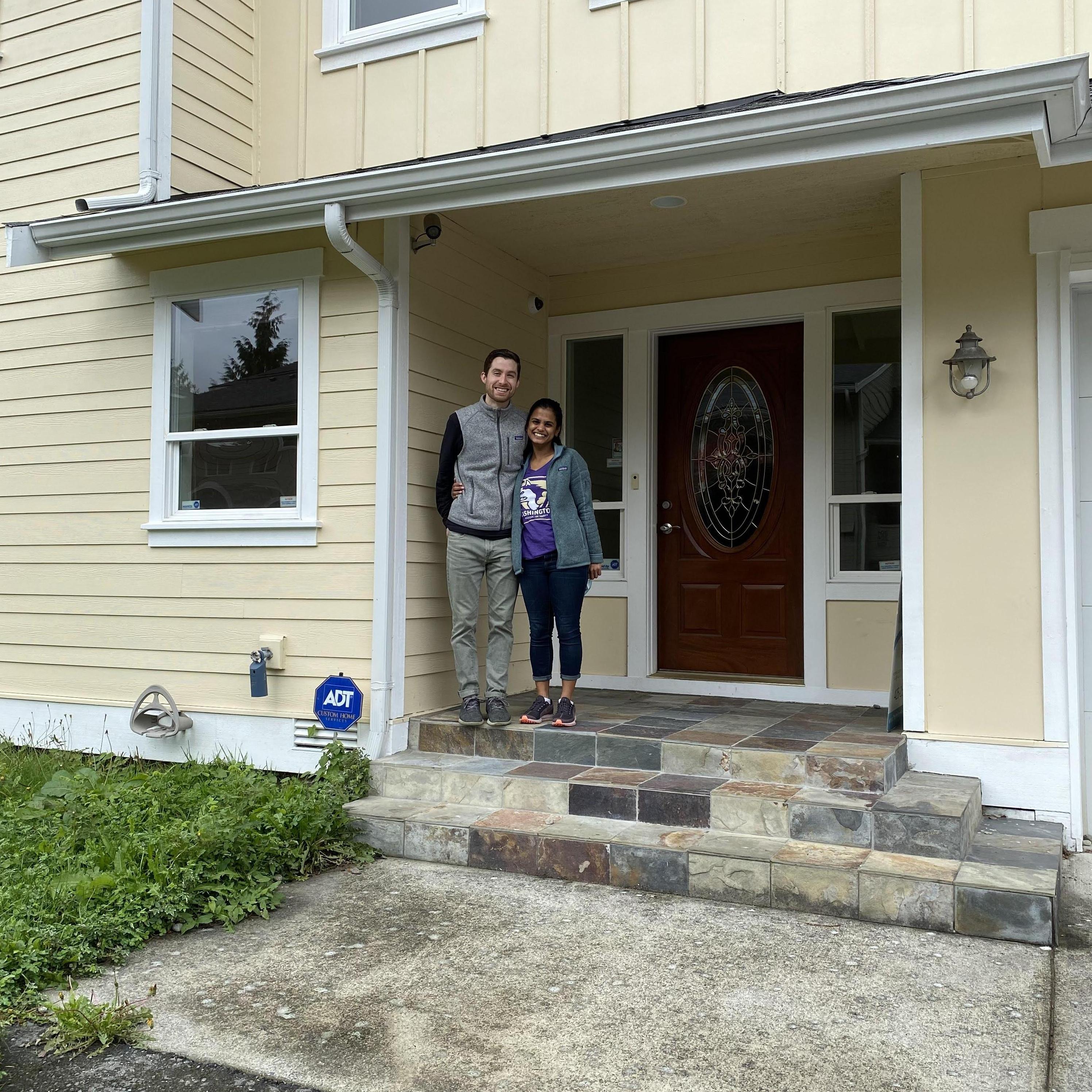 Moving into our first home in October 2020! We have since mowed the lawn :D