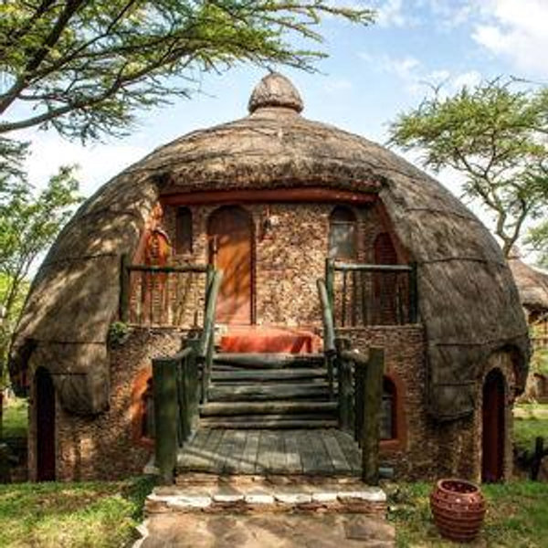 Lodge in the Serengeti