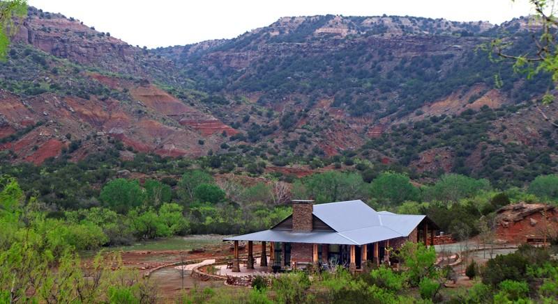 The Wedding Website of Jessica Boyd and Blake Medders