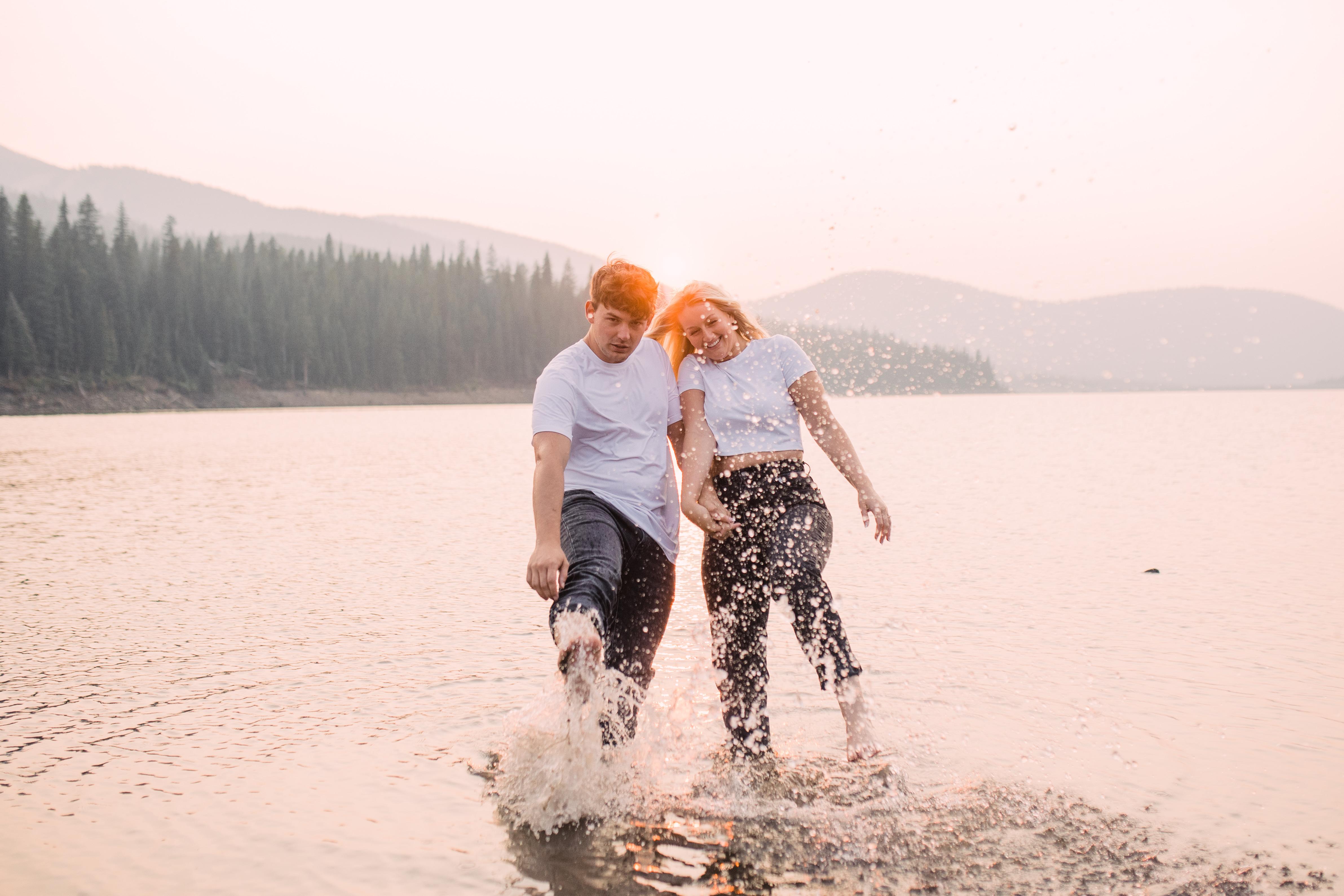 The Wedding Website of Alexa Vandyken and Landon Liudahl