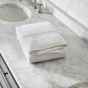 Turkish Cotton 800-Gram White Bath Towel