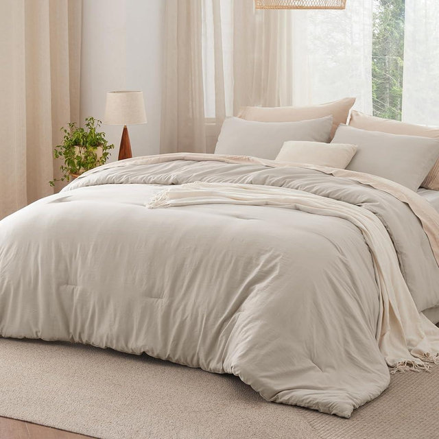 Bedsure King Size Comforter Set, Oatmeal Soft Prewashed Bed Comforter for All Seasons, 3 Pieces Warm Bedding Sets, 1 Lightweight Comforter (104"x90") and 2 Pillowcases (20"x36")