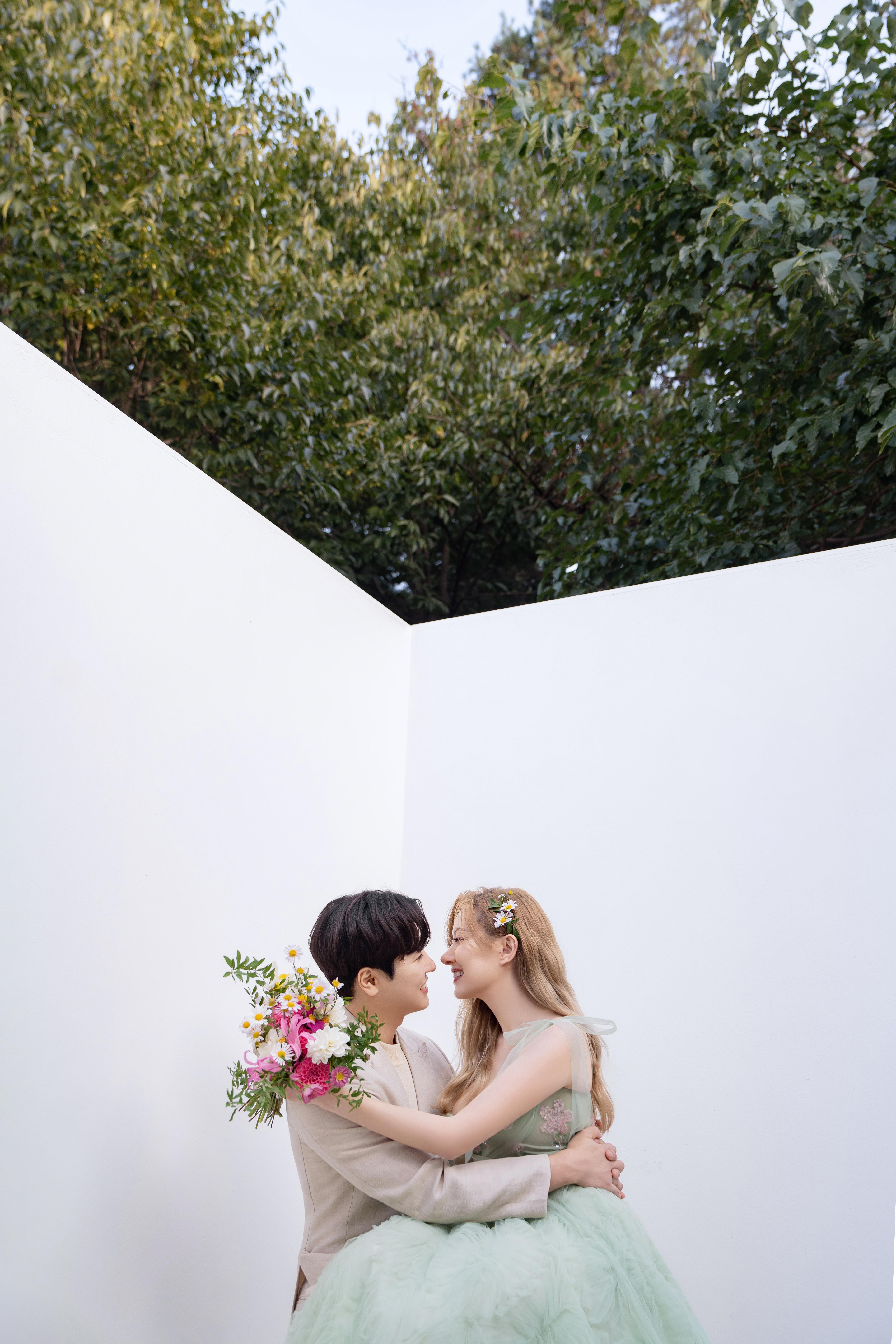 The Wedding Website of Chelsea Rose Hollenbeck and Alex Choi