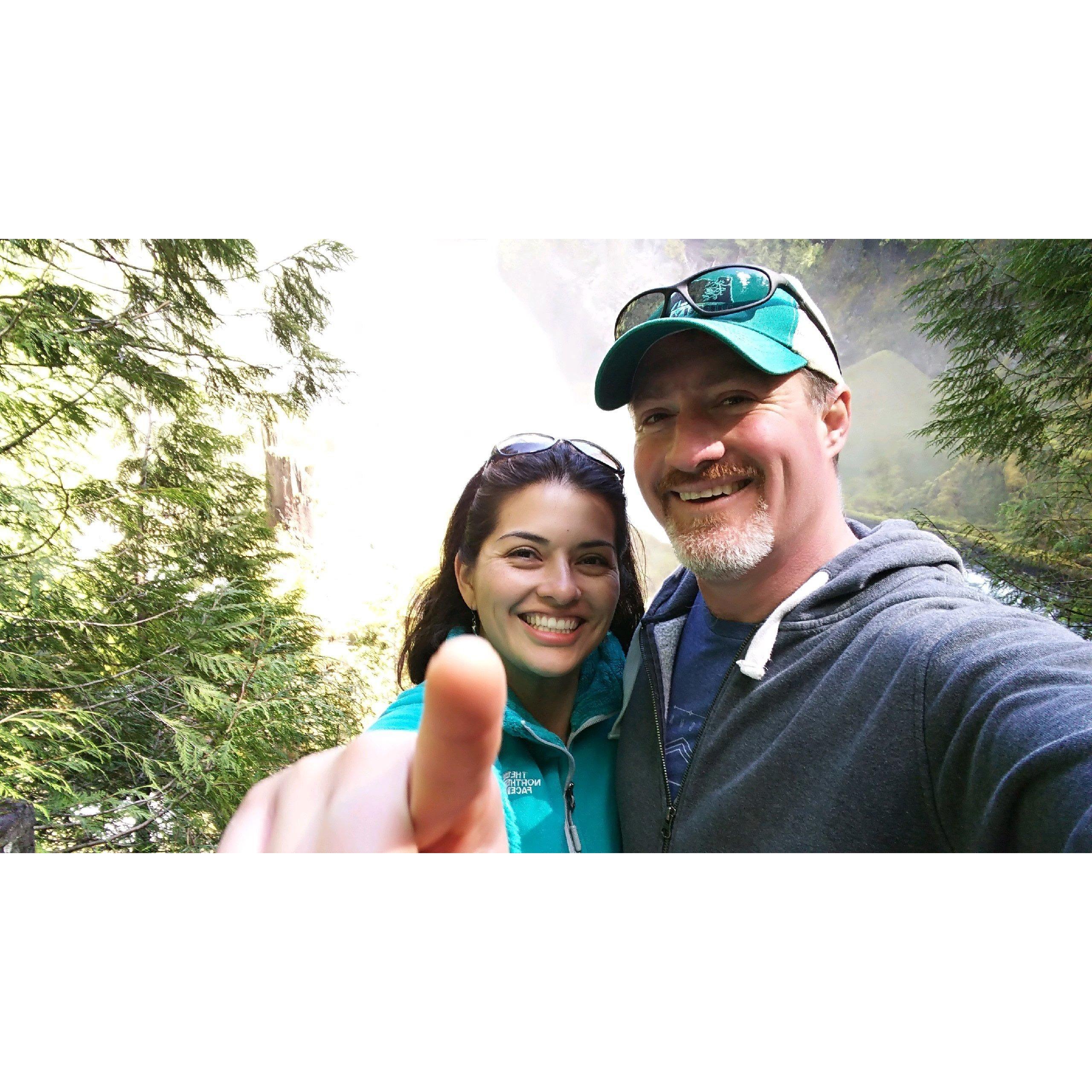 On an early hiking date, Ana taught Marc about lenses.  Lifetime learners!