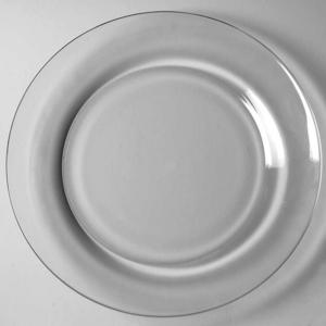 Luncheon Plate    Classique Clear (Coupe)     by Arcoroc