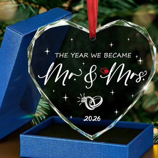 Wedding Gifts, Mr & Mrs Ornament 2026, Bridal Shower Gifts, Just Married Gift for Newlywed Couple Bride, Crystal Glass Ornament Future Mr-and Mrs Just Married Glass Ornaments Christmas Decorations (2)