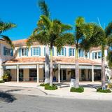 Shopping in Grace Bay