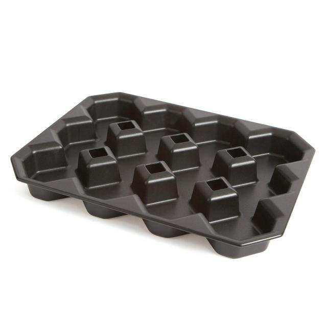 Fox Run® Bakelicious Crispy Corners Brownie Pan