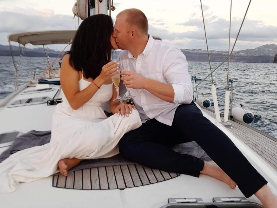 The Wedding Website of Kelly Perri and Glenn McGinnis