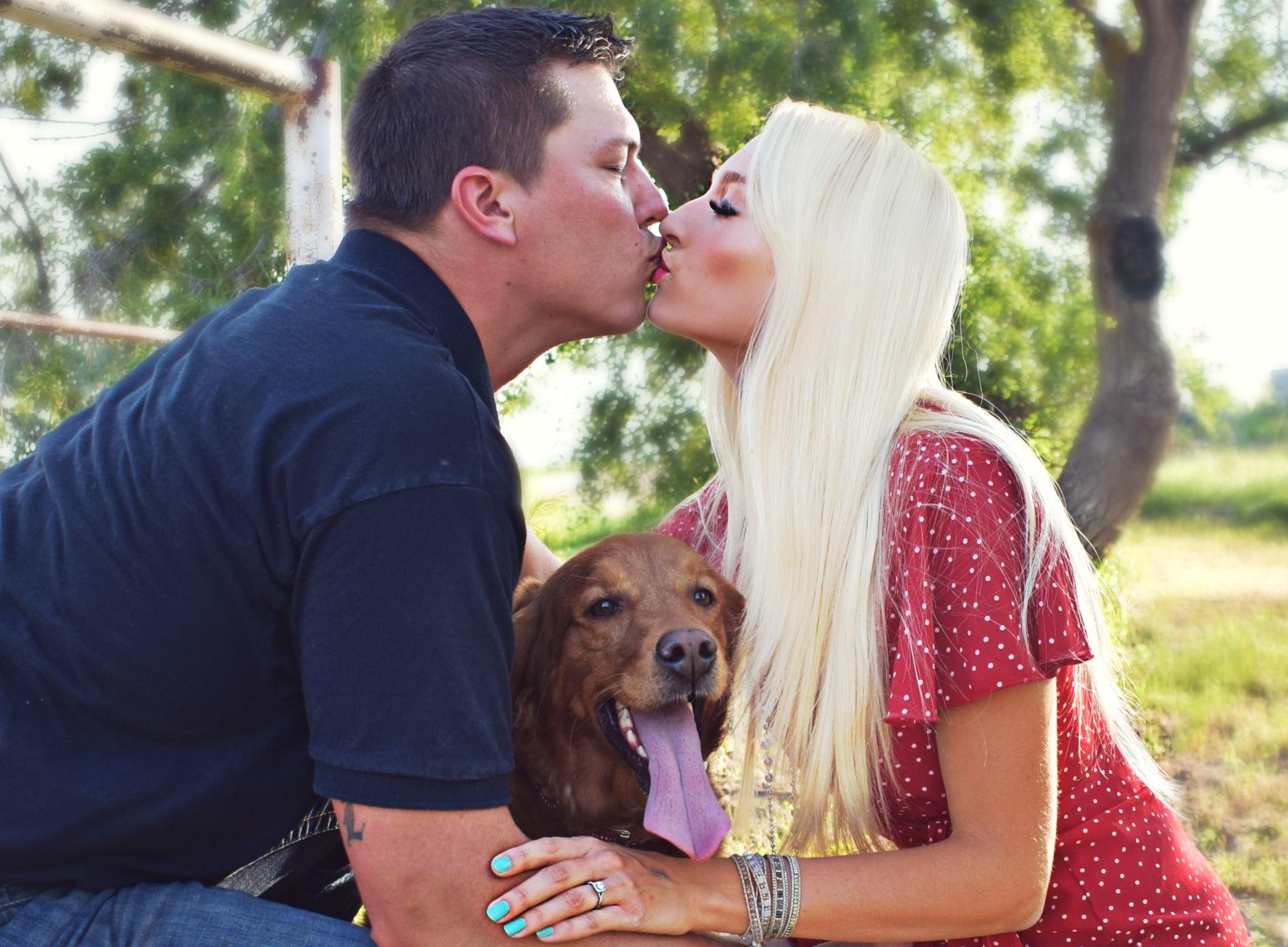 The Wedding Website of Allisha Dworshak and Briar Vogel