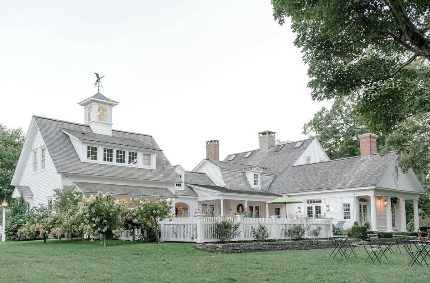 The Wedding Website of Lucy Terrien and Zachary Morin