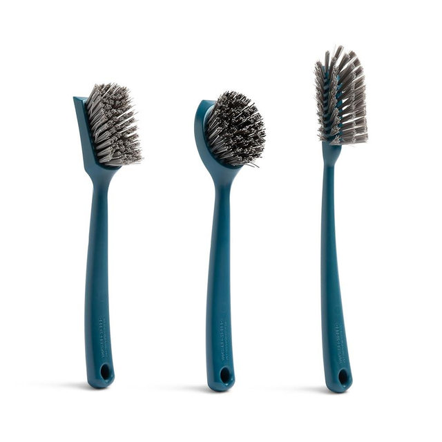Full Circle Clean Ocean Dish Brush Set of 3 with Heavy-Duty Dish Brush, Bottle Brush & Dish Brush. Made Out of 100% Recycled Fishing Nets. Dishwasher Safe