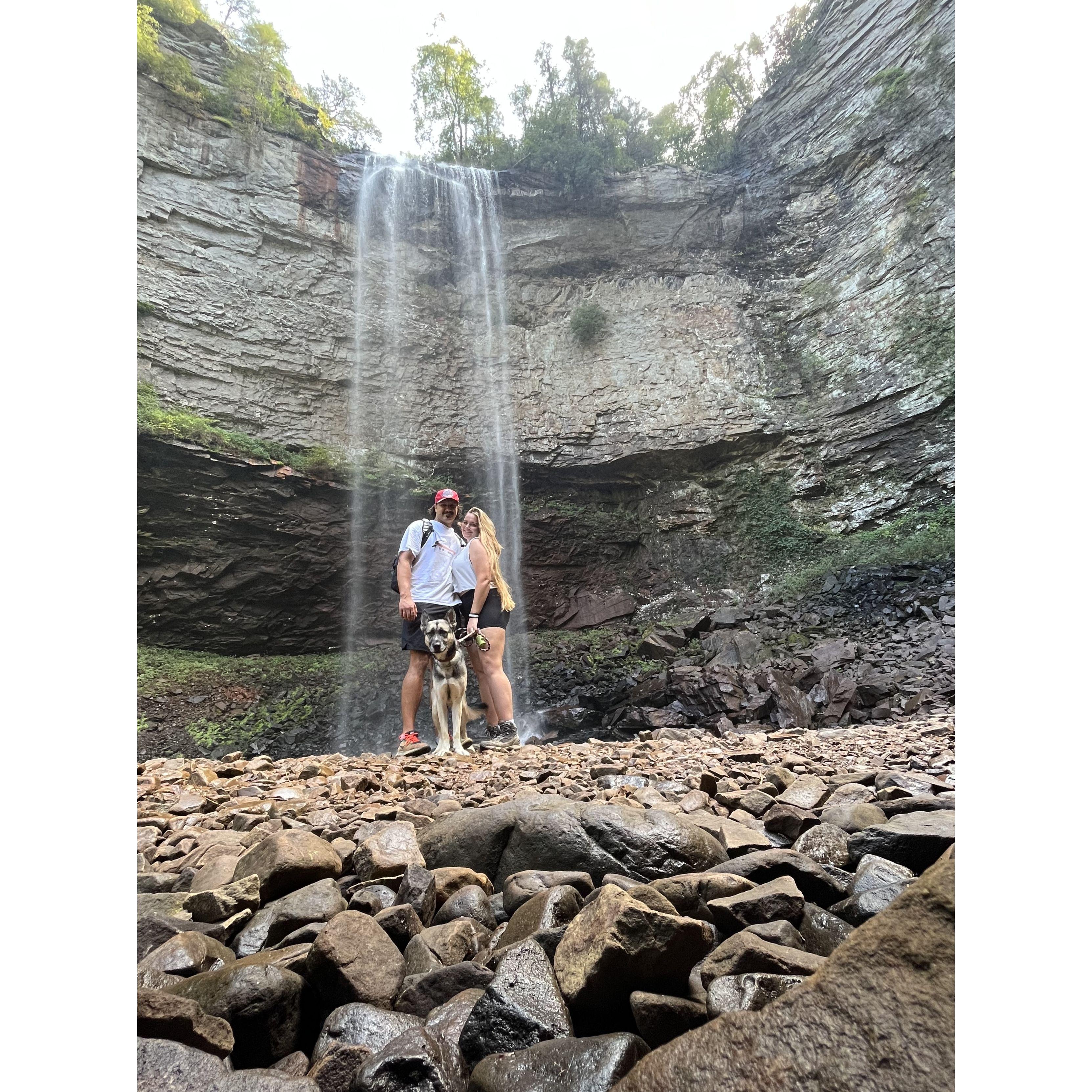 First day hiking trip as a couple with Delta!