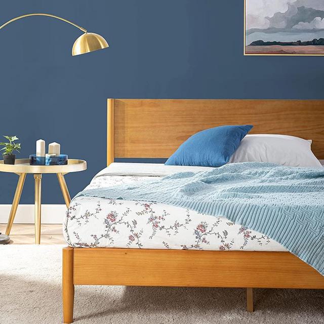 ZINUS Allen Mid Century Wood Platform Bed Frame / Solid Wood Foundation / Wood Slat Support / No Box Spring Needed / Easy Assembly, Queen