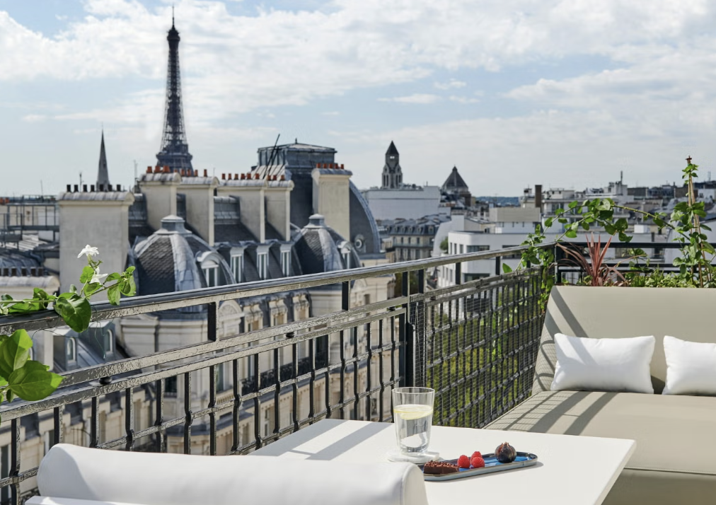 The Wedding Website of Teodora S and Charlie L