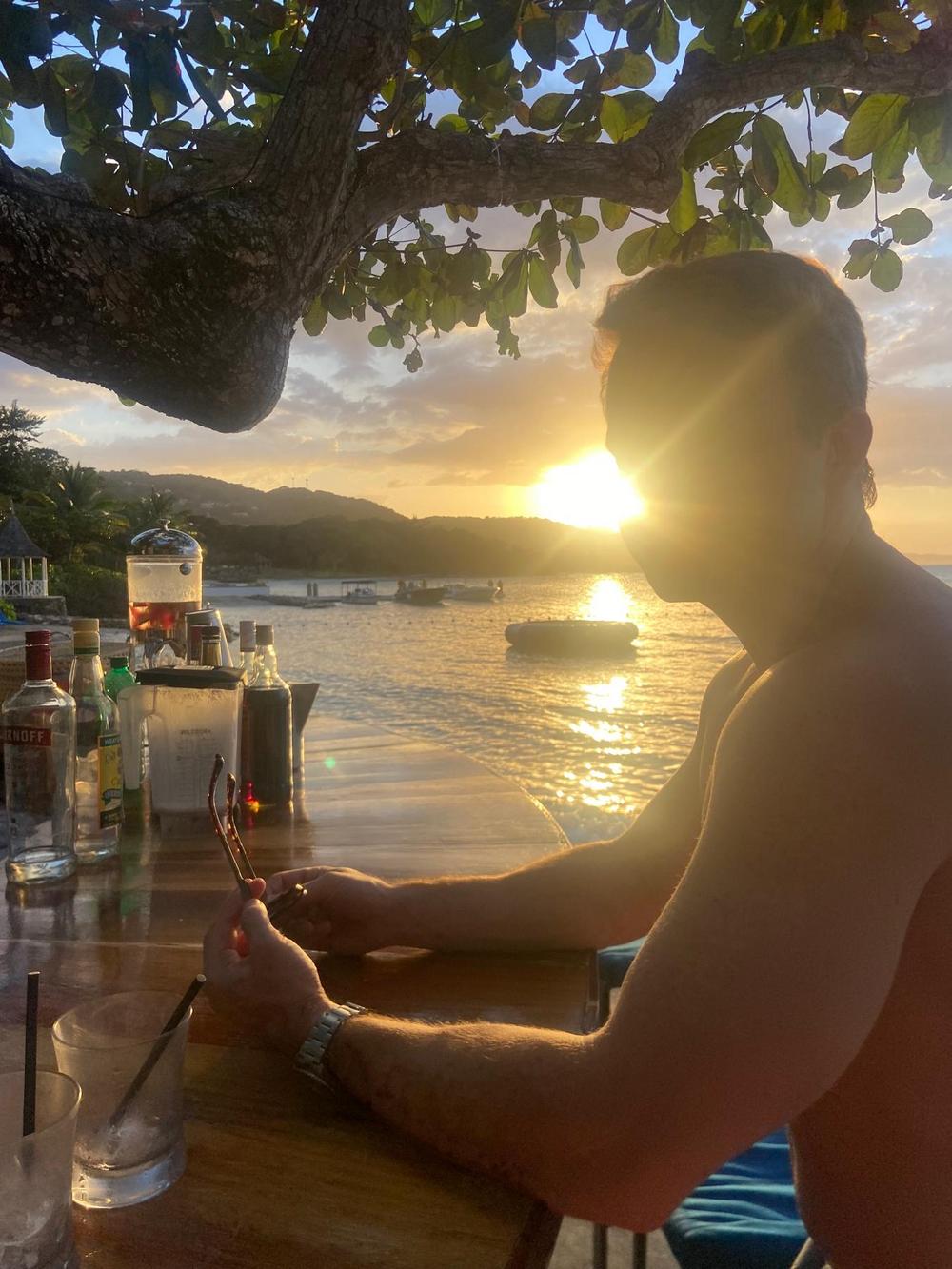 Strawser and Hunter Goodall's Wedding site