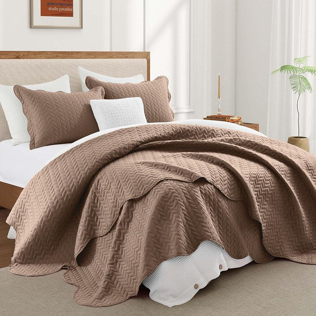 IR Imperial Rooms King Quilt Bedding Set Size (106" x 96") + 2 Pillow Shams (20" x 36"+ 2") - 3 Pcs All Season Lightweight Reversible Microfiber Coverlet Embossed Quilt Bedspread (Beige)